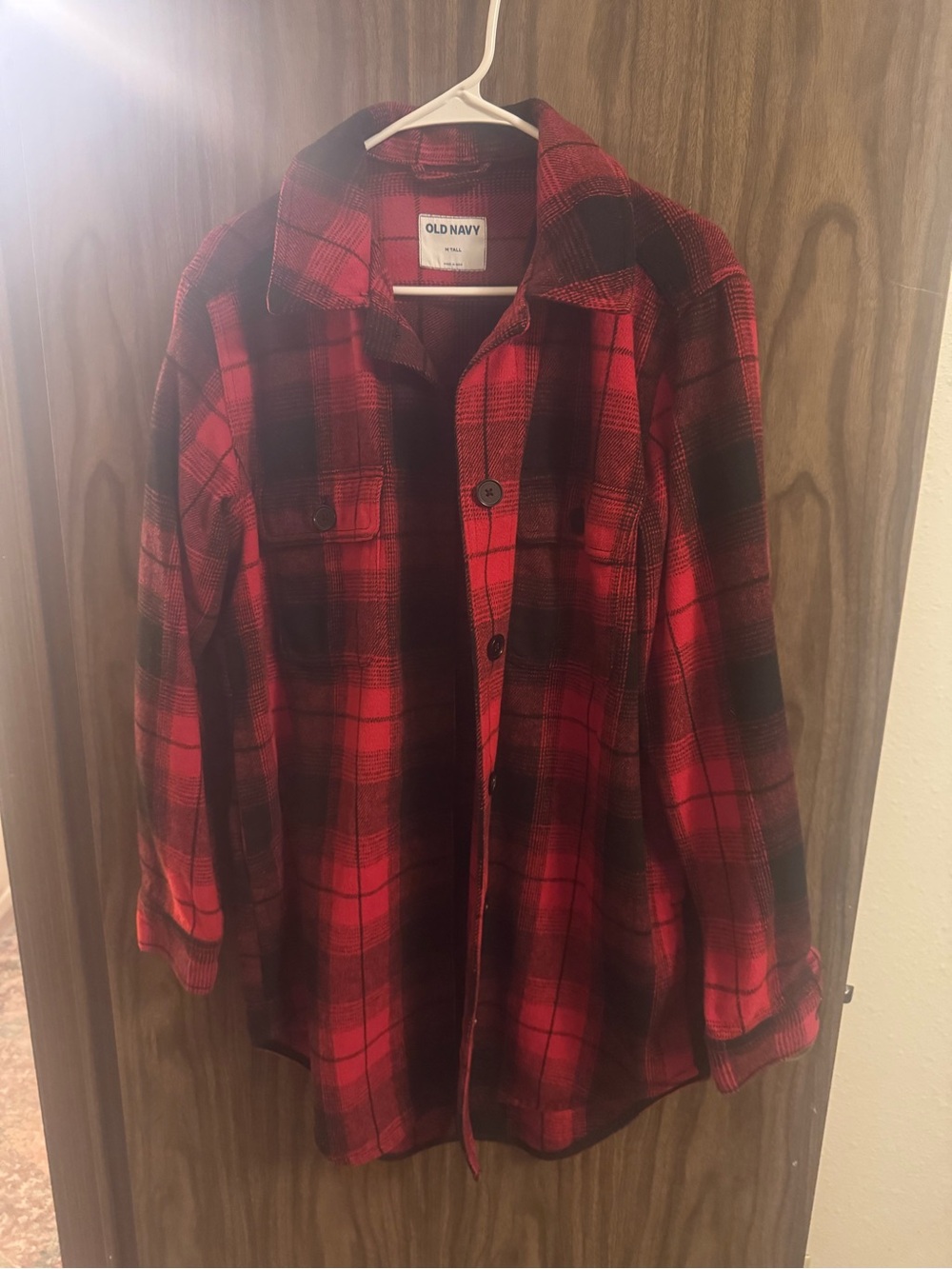 Old Navy Red and Black Plaid Button-Up Shirt Jacket